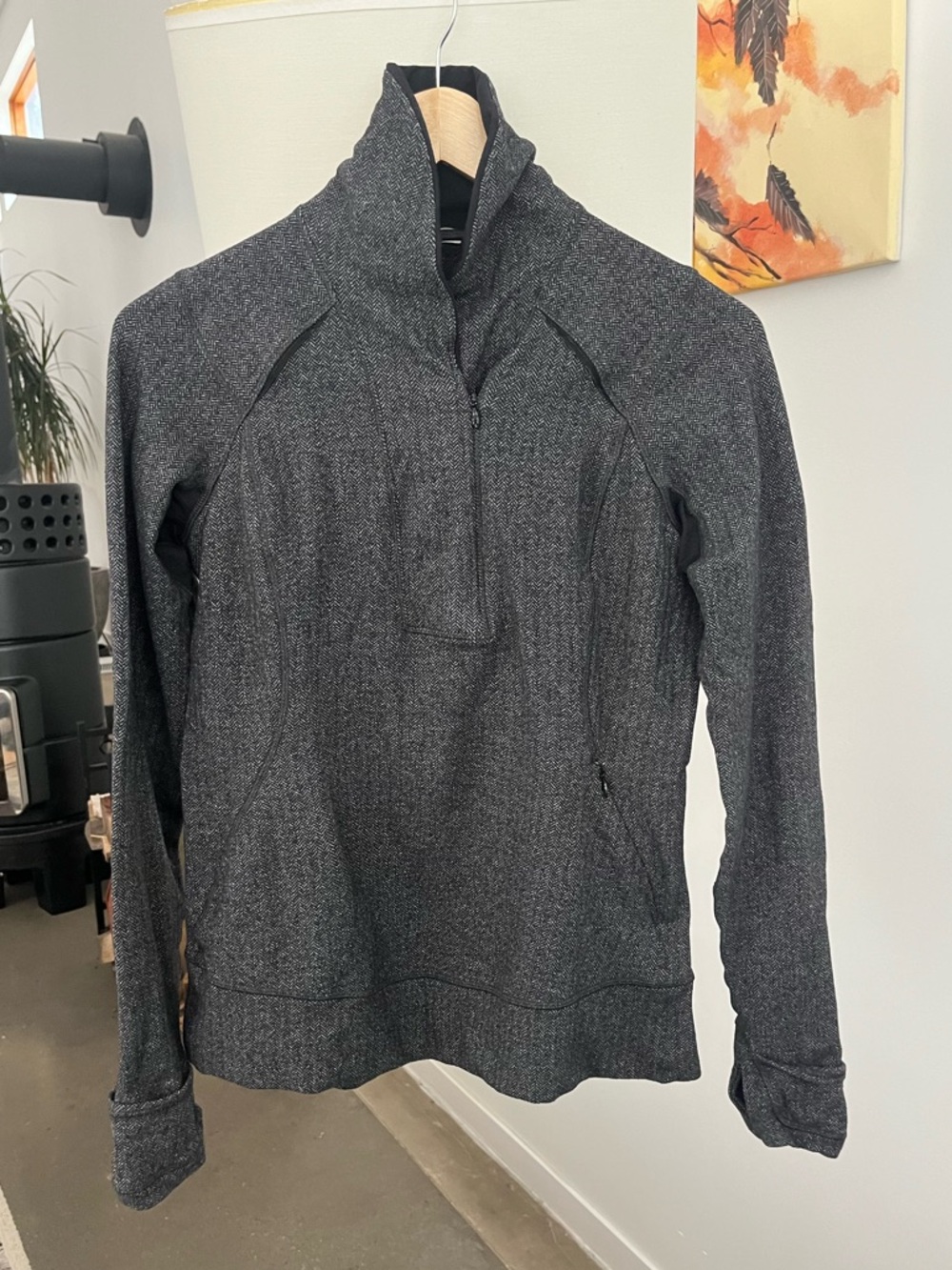 Lululemon Think Fast Pullover - Picture 3 of 5